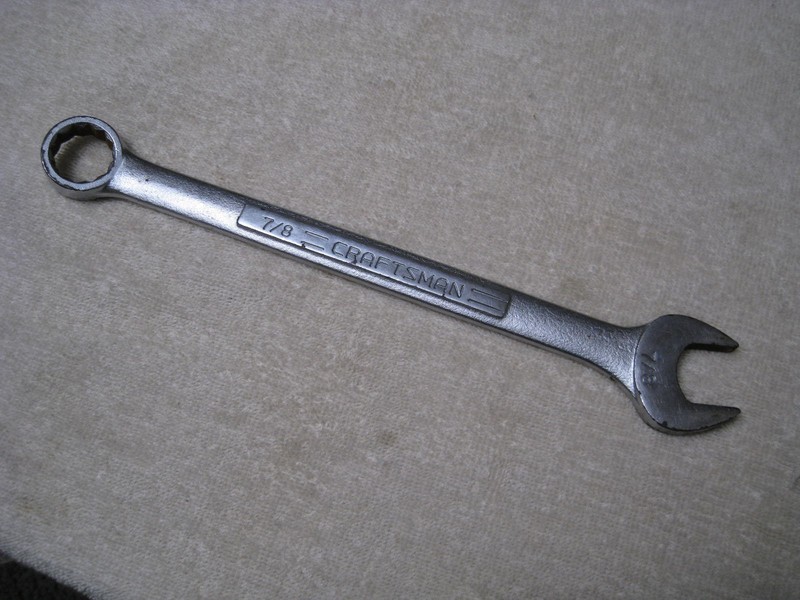 CRAFTSMAN TOOLS 7/8" COMBINATION WRENCH 12 POINT - USA -V V- SAE - 44703