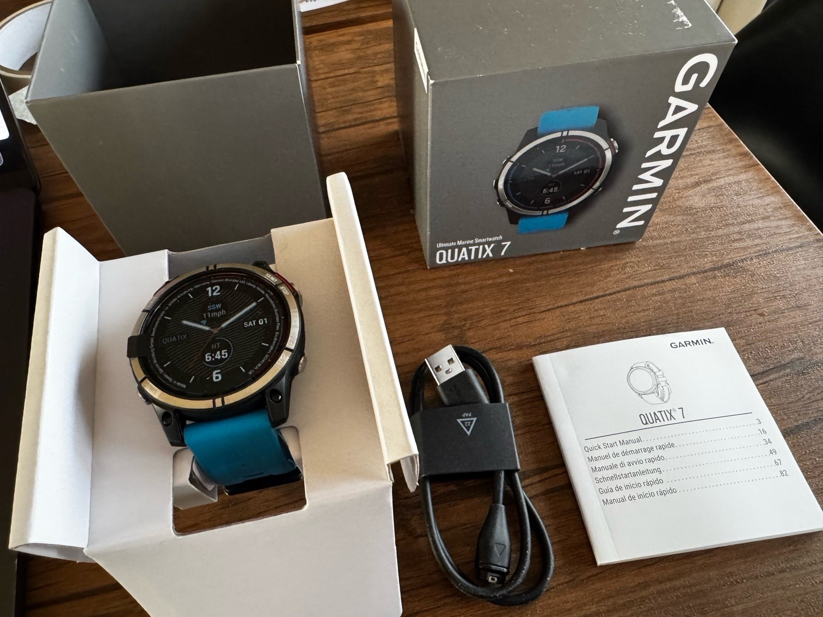 Garmin Quatix 7  Ultimate Marine Watch Smartwatch 010-02540-61 new boxed