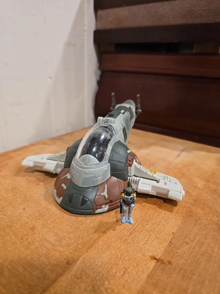 Micro máquinas Galoob Star Wars 1996 flota de acción esclavo 1 Boba Fett barco de recompensas Foto 2 de 4