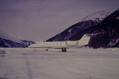 DIA Gulfstream G550 35mm gerahmt Nachlass B. Amende M-L10-98