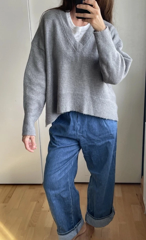 French Connection jumper minimalist Boxy Chunky Soft and cosy size 12 - Image 2 of 4