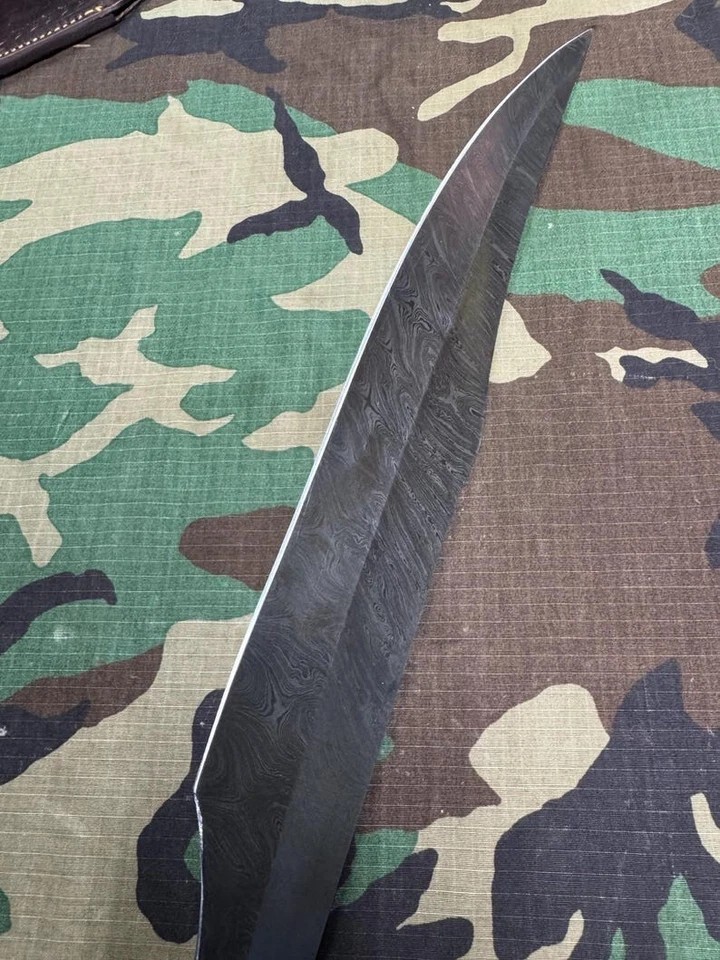 Handmade Forged Damascus King Leonidas 300 Spartans Sword with Sheath full tang - Image 4 of 4