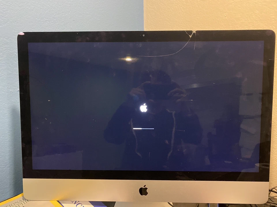 2017 Retina 5K iMac 27" 3.4GHz i5 / 24GB RAM / 1TB HDD /Radeon Pro 570 4GB - Image 3 of 4