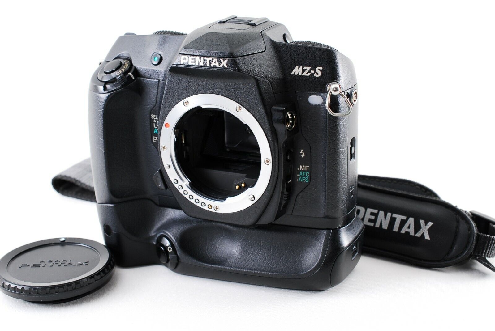Excellent++++ Pentax MZ-S 35mm SLR Film Camera Body + BG-10 from Japan 1843