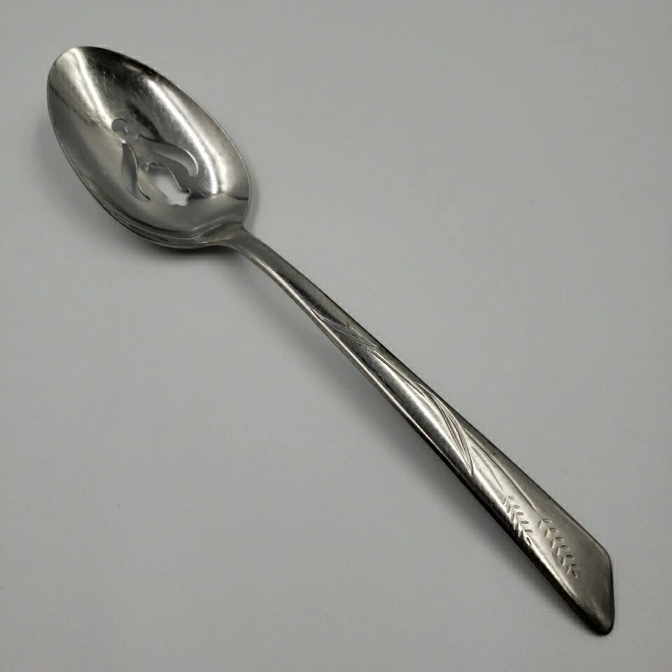 Silco IS International Stainless USA INS209 Wheat Slotted Serving Spoon 8 5/8"