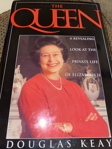 The Queen Douglas Keay 1992 1st US ed HC DJ Elizabeth II - Foto 2 di 11