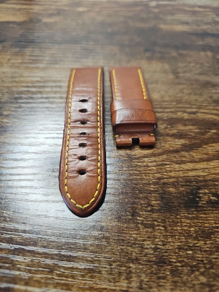 Reloj Panerai Vintage RARO 24mm OEM Correa de Reloj de Cuero Marrón con Puntada Amarilla Foto 4 de 4