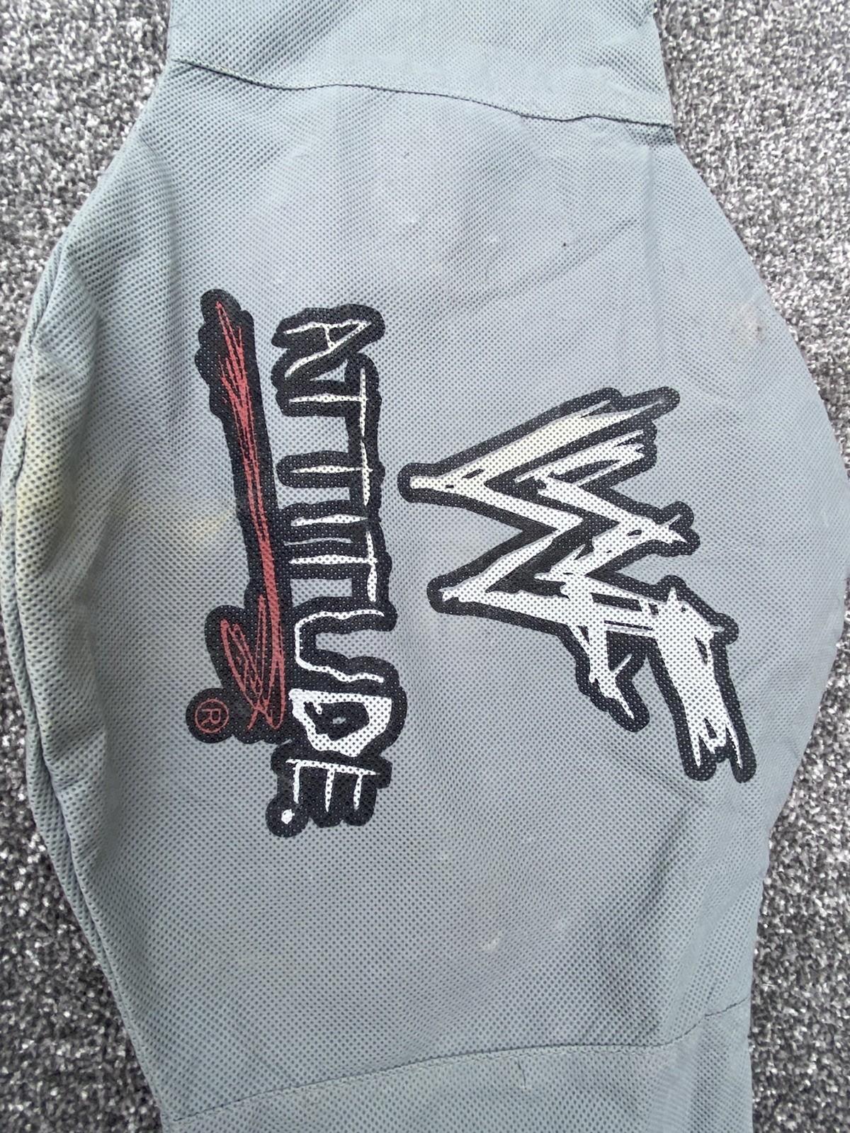Picture 4 of 7