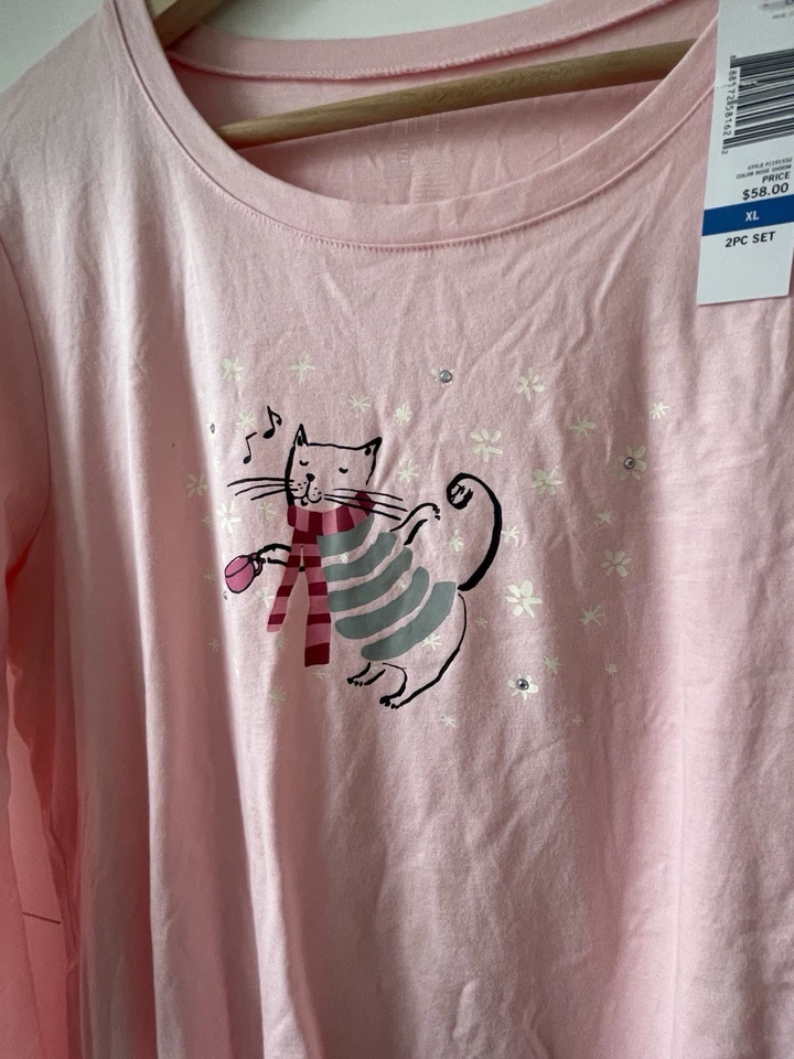 HUE  Women’s Long Sleeve Lounge Pajama T-shirt Top Pink Cat Snow Flakes - Image 2 of 4