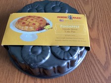 Nordic Ware Pineapple Upside Down Cake Pan 10” Round 8 Cup Non Stick NOS