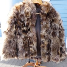 Vintage Raccoon Fur Coat in Excellent Condition