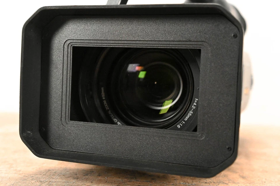 Panasonic AG-HVX200P 3-CCD P2/DVCPRO HD Format Camcorder CG01PMQ - Image 4 of 4