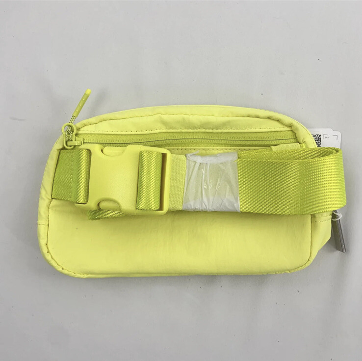 NWT💛LULULEMON💛1L EVERYWHERE BELT BAG💛ELECTRIC LEMON💛SOLD OUT💛AUTHENTIC💛 image 9