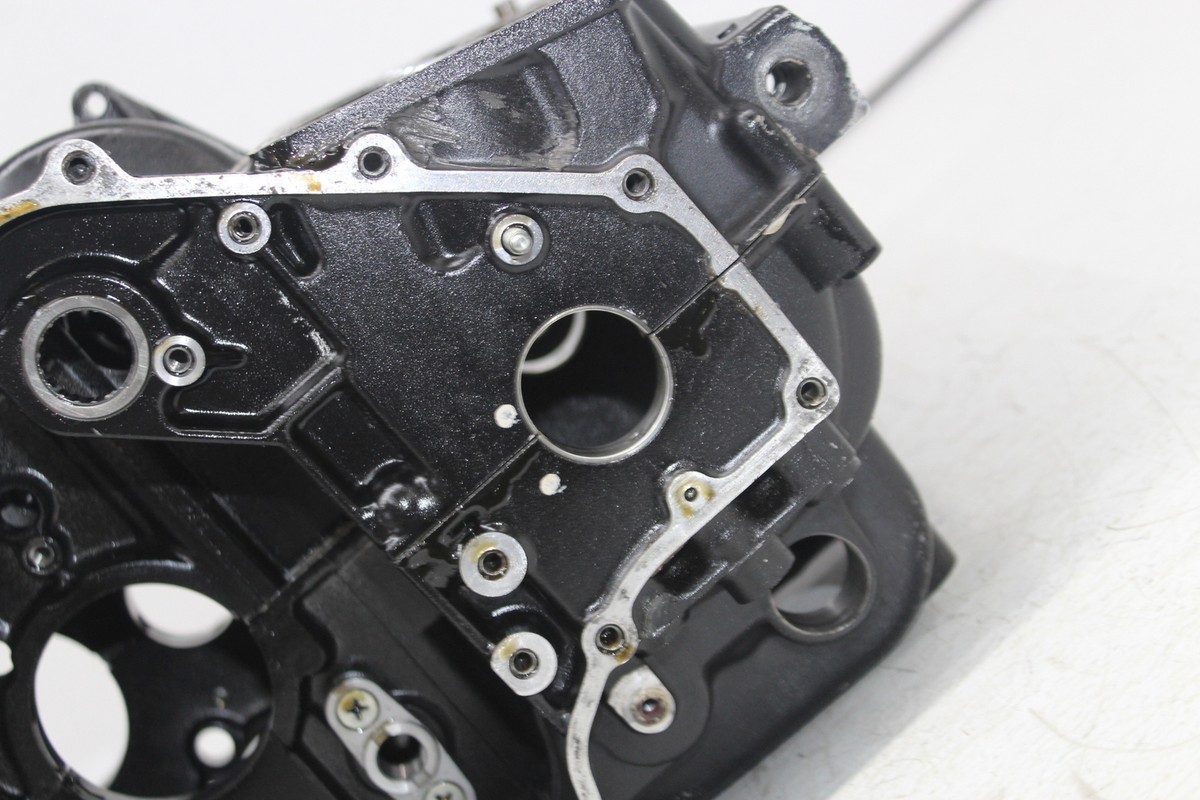 93-01 KAWASAKI NINJA ZX11 ENGINE MOTOR CRANKCASE CRANK CASES BLOCK