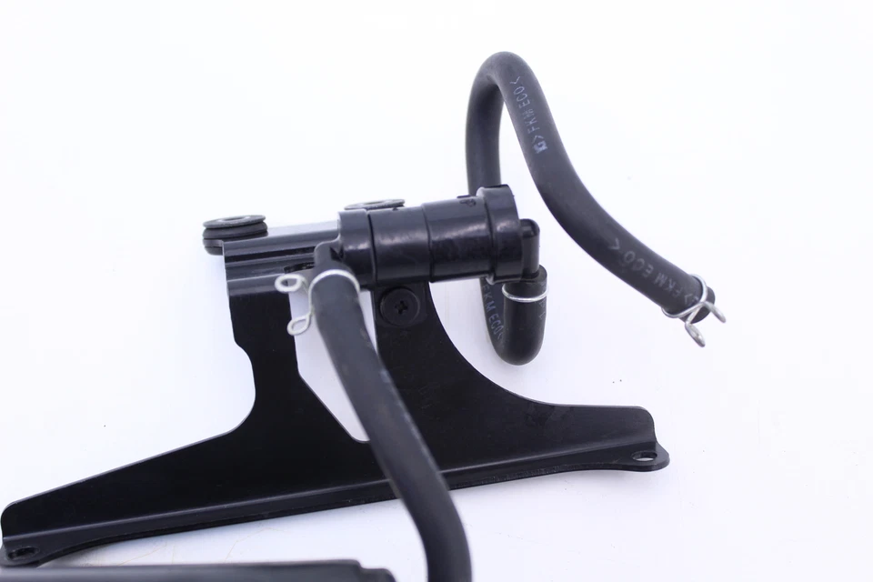 14-17 YAMAHA FZ09 OEM EVAP VAPOR CARBÓN EMISIÓN BOTE R5.BX4 Foto 3 de 4