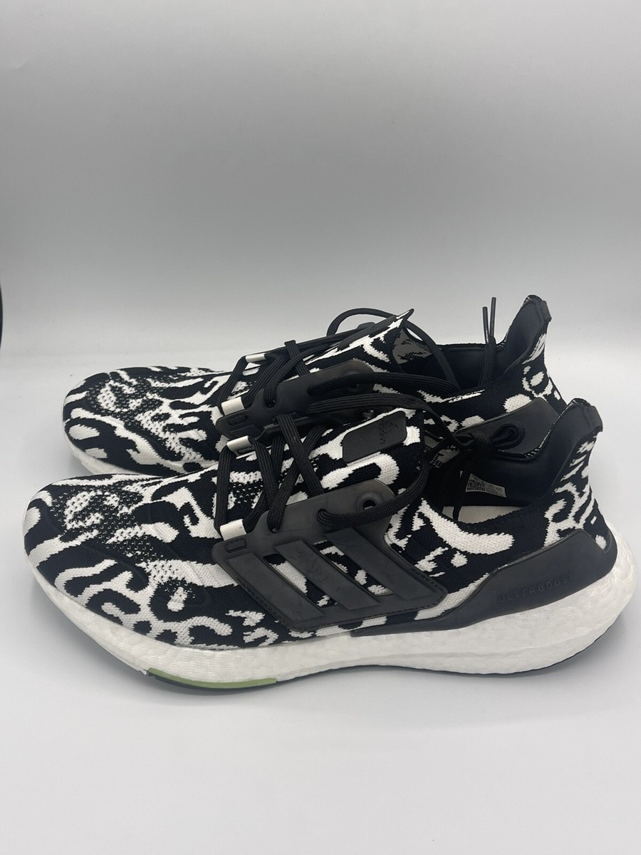 adidas gazelle silver green womens adidas Ultraboost 22 Running Shoe