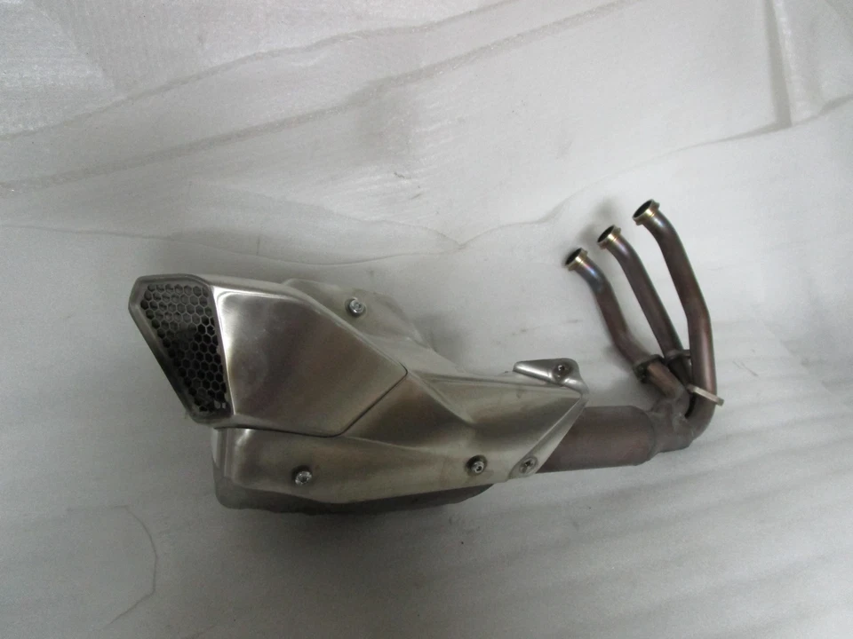 24-26 CF Moto 675 Exhaust Muffler OEM STOCK - Image 2 of 4