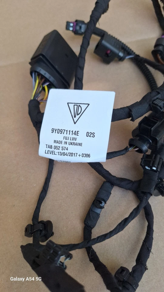 NEW PORSCHE CAYENNE WIRING SET FOR THE FRONT END, RIGHT FRONT 9Y0971114E GENUINE - Image 2 of 4
