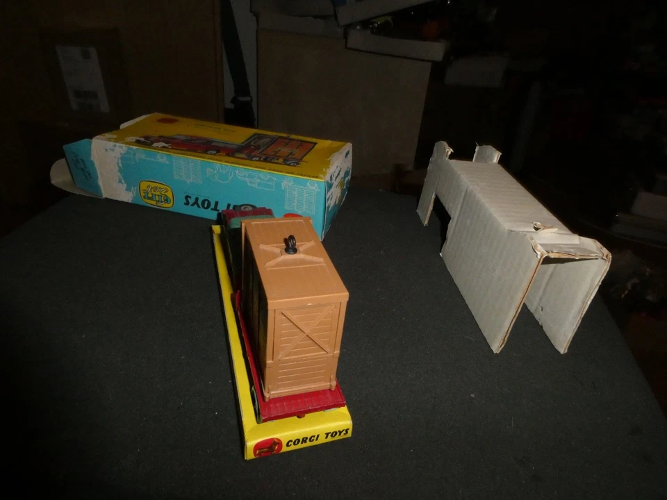 Corgi GS-19 CHIPPERFIELDS Land Rover/Elephant-Trailer  & original Box 60ies Top - Bild 4 von 4