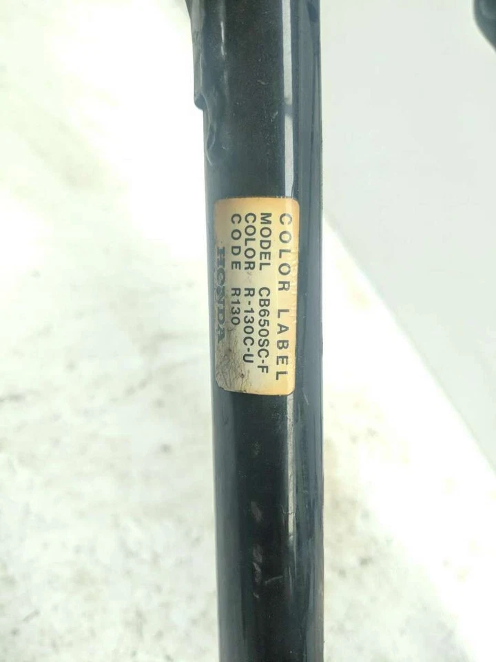 85 Honda CB650SC CB 650 chassi quadro principal CLN reto - Imagem 4 de 4