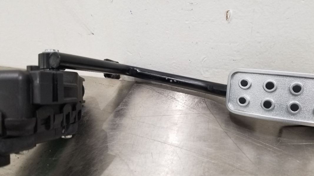15 BENTLEY CONTINENTAL GTC GASOLINE ACCELERATOR PEDAL ASSEMBLY 3W1721503C