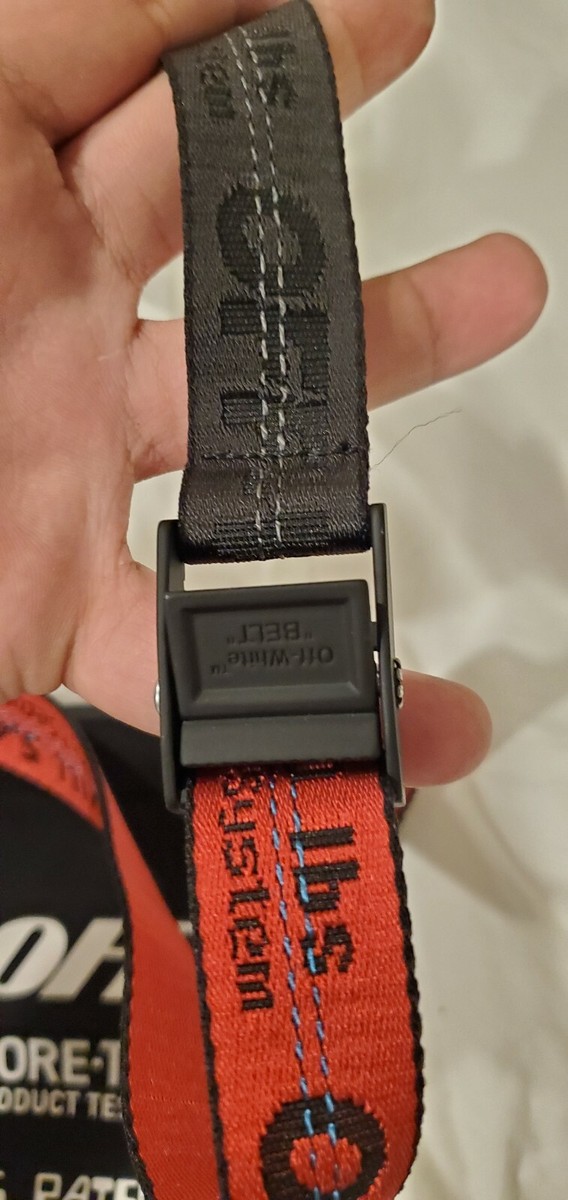 Off-WhiteGoretex Graphic Crossbody Bag.OFF-WHITE c/o VIRGIL