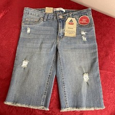 Levi  s Bermuda Shorts Boys Size 10