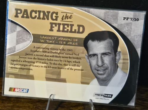 Press Pass - 2011 - Ned Jarrett - #71 NASCAR - Pacing The Field - Legends - Card - Picture 2 of 2