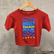 Levi s Vintage 80s Bigger Than Big Colorful Logo Red Short Sleeve T-Shirt Youth