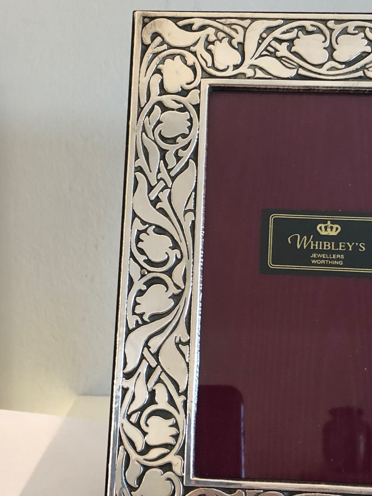 STUNNING W MORRIS DESIGN LARGE 8" x 6" PURE 999 HALLMARKED SILVER PHOTO