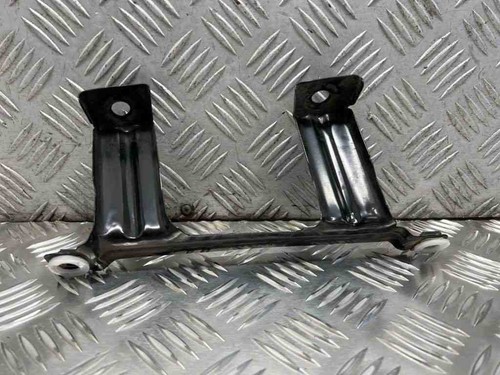 BMW X5 F15, F85 Kotflügelhalter vorne rechts 55207M324 3.00 Diesel 30500646