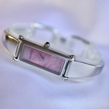 GUCCI 1521 Pink Shell Silver Square Watch for Women Timepiece Authentic