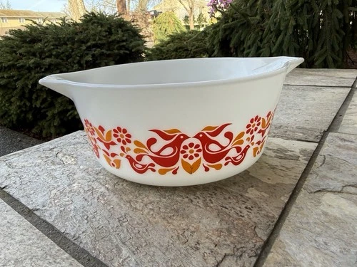 Vintage Pyrex 475-B Vintage 2.5 Qt. Friendship Promo Dutch Bowl No Lid Red Birds