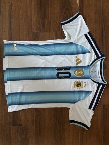 Argentina 2026 Messi Jersey Size Medium