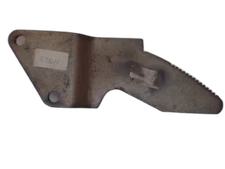 John Deere L33619 BRKT