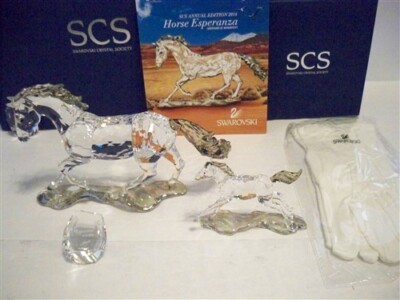 SWAROVSKI SCS 2014 AE ESPERANZA CRIOLLO HORSE SET WITH FOAL