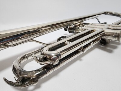 YAMAHA YTR-3320S Silver Plated Trumpet Musical instrument YAMAHA YTR-3320S Silver Plated Trumpet Musical instrument