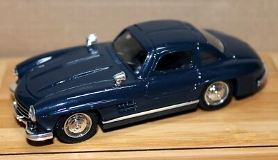 RÉÉDITION 1/43ème - SOLIDO FRANCE - MERCEDES 300 SL 1954 - Photo 1/4