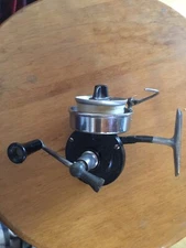 Vintage Bache Brown Mastereel Airex Model 3 Half Bail Spinning Reel