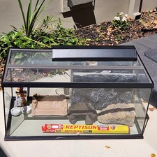 40 gallon reptile tank with accessories