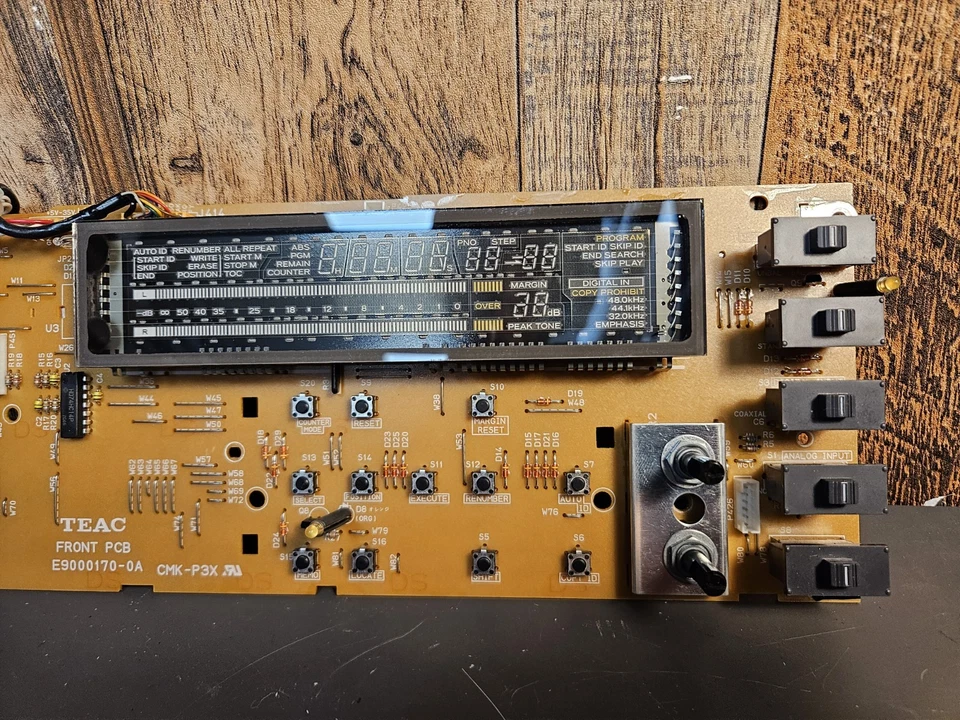 *Parting Out* TASCAM DA-30 MKII Dat Recorder | Front PCB Board - Image 3 of 4