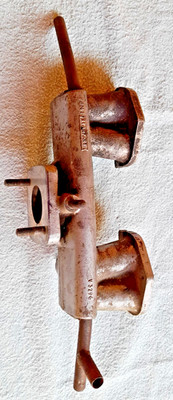 Ansaugbrücke Triumph Spitfire/MG Stanpart V3296/ PBMI