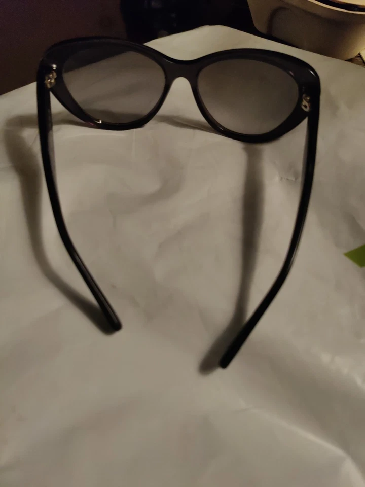 Óculos de sol Ralph Lauren olho de gato bege polarizado RA5189 1026/T5 56-16-135 - Imagem 2 de 3