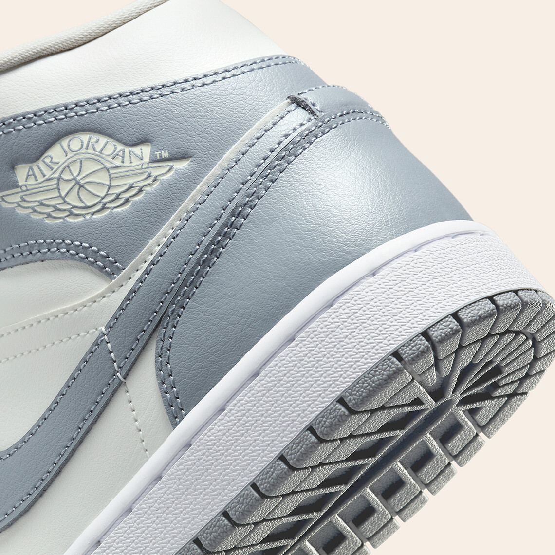 Nike Air Jordan 1 Mid Stealth Grey Sail White BQ6472-115 sz