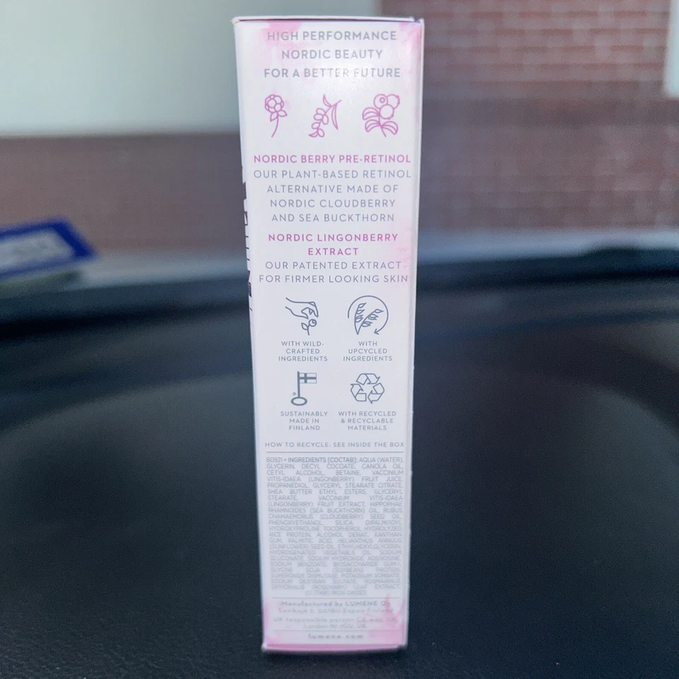 Crema hidratante para ojos Lumene Nordic Bloom antiarrugas y firme, 0,5 oz nueva en caja Foto 2 de 3