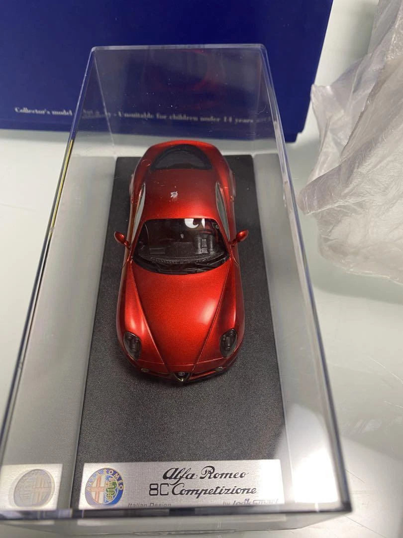Alfa Romeo 8C Competizione Looksmart