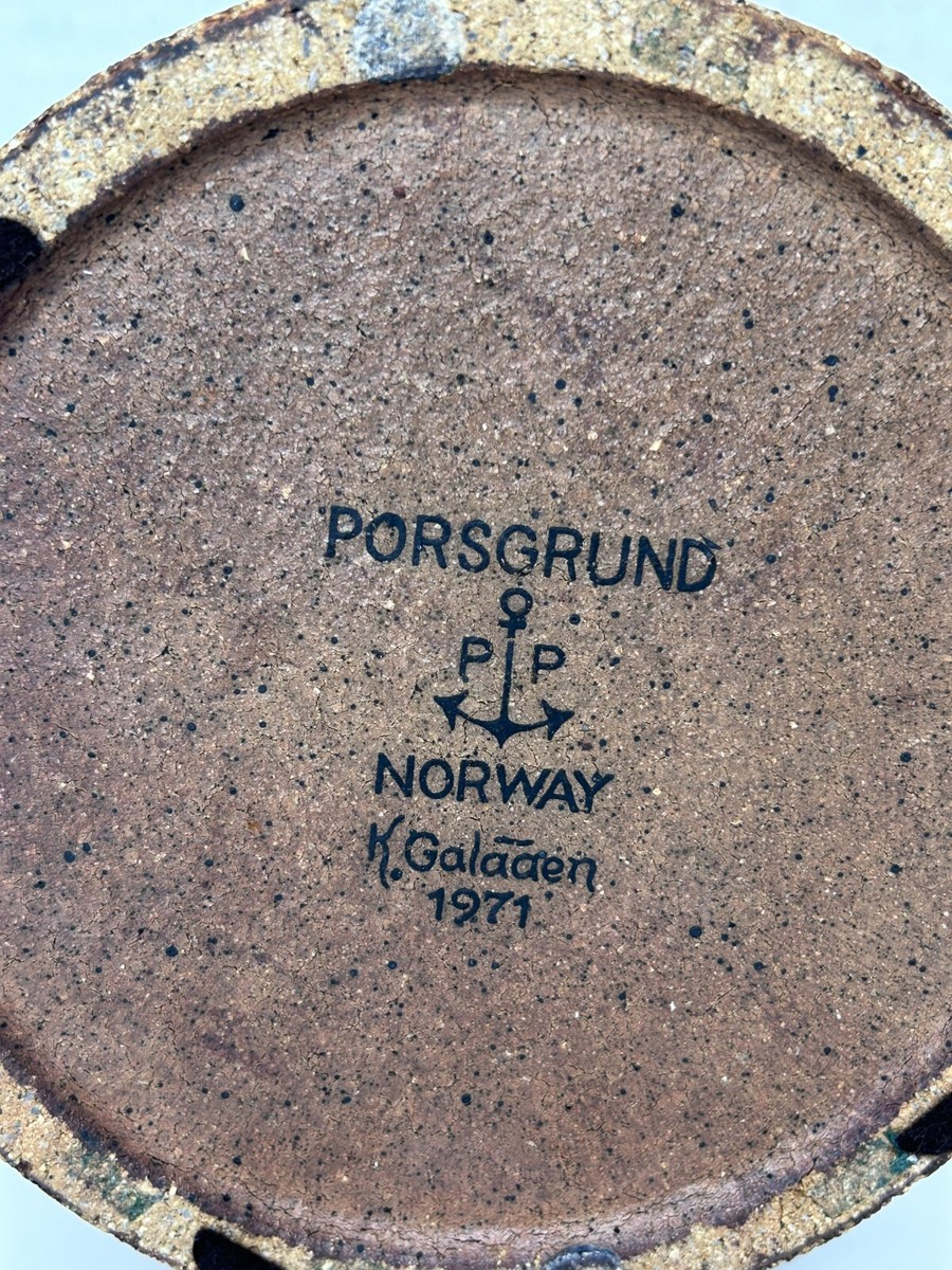 1972 PORSGRUND NORWAY K.Galaaen 陶板 1972 PORSGRUND NORWAY K.Galaaen 陶板 - メルカリ