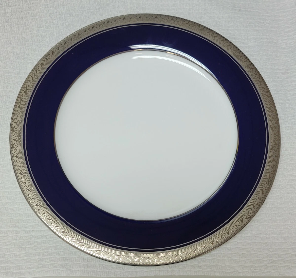 Legendary by Noritake Crestwood Cobalt Platinum Bread & Butter Plate NEW