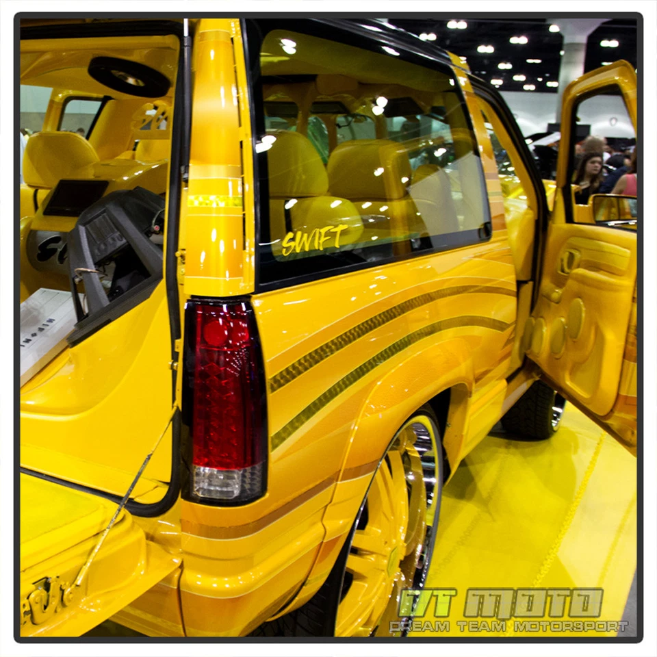 1988 - 1998 雪佛兰 Silverado Suburban Tahoe Sierra C10 红色流明 LED 尾灯 — 第 2/4 张图片