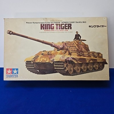 Vintage Tamiya 1:35 Panzerkampfwagen VI King Tiger II Tank Kit Motorized